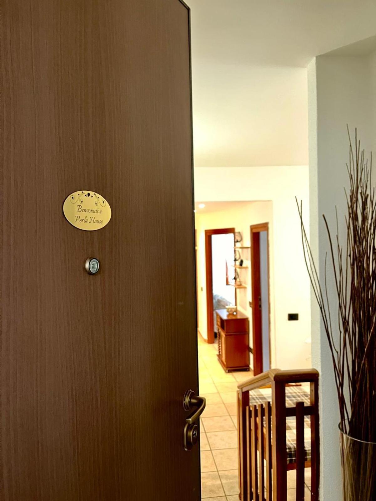 Perla House Apartment Abbadia Lariana Luaran gambar