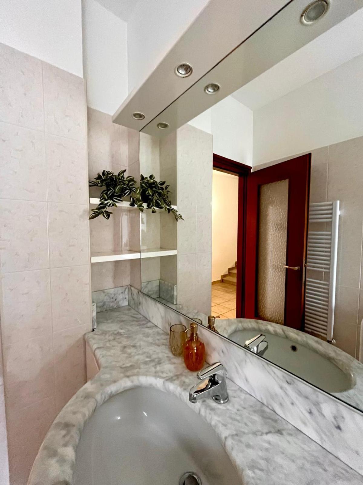 Perla House Apartment Abbadia Lariana Luaran gambar