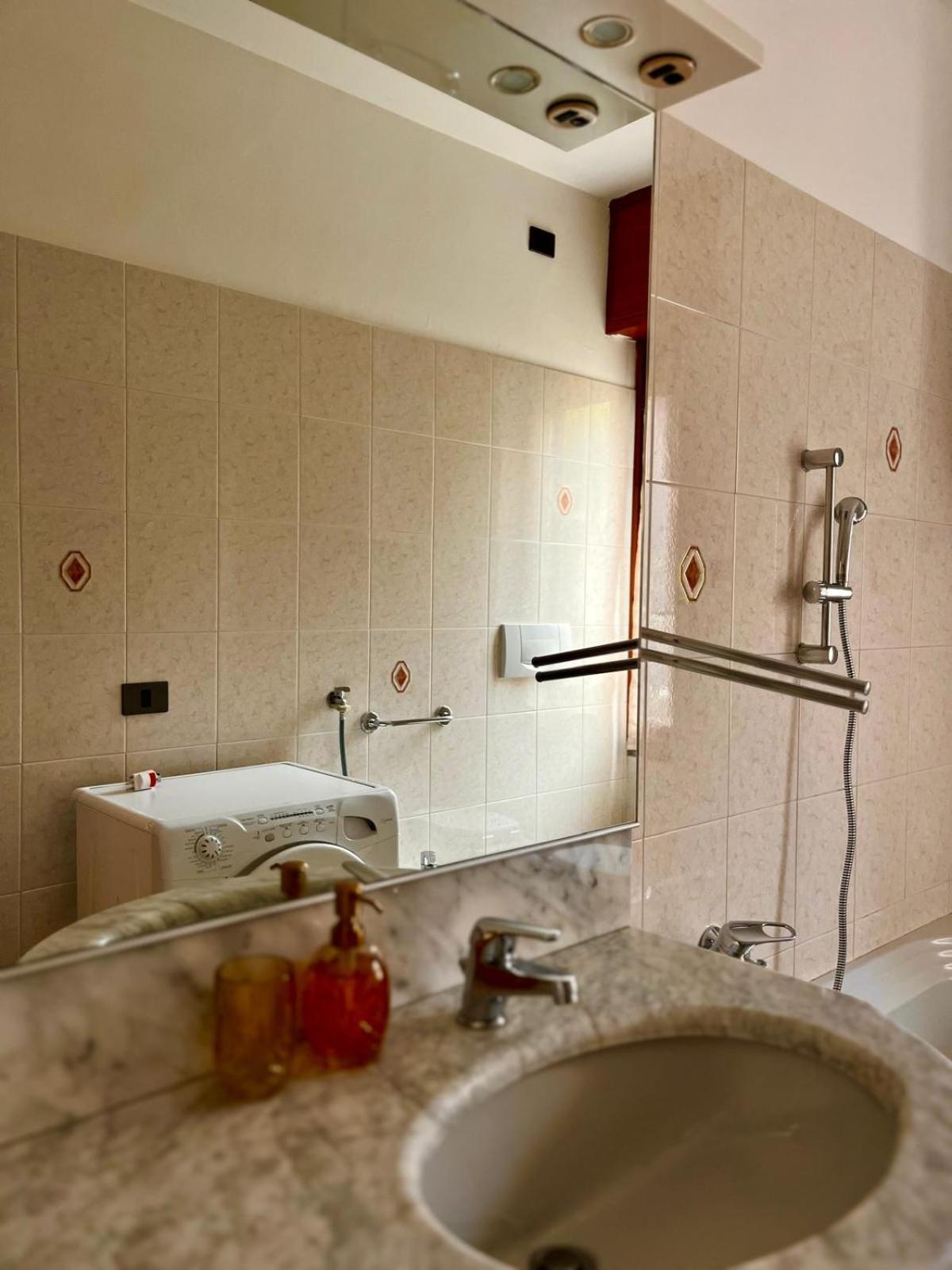 Perla House Apartment Abbadia Lariana Luaran gambar