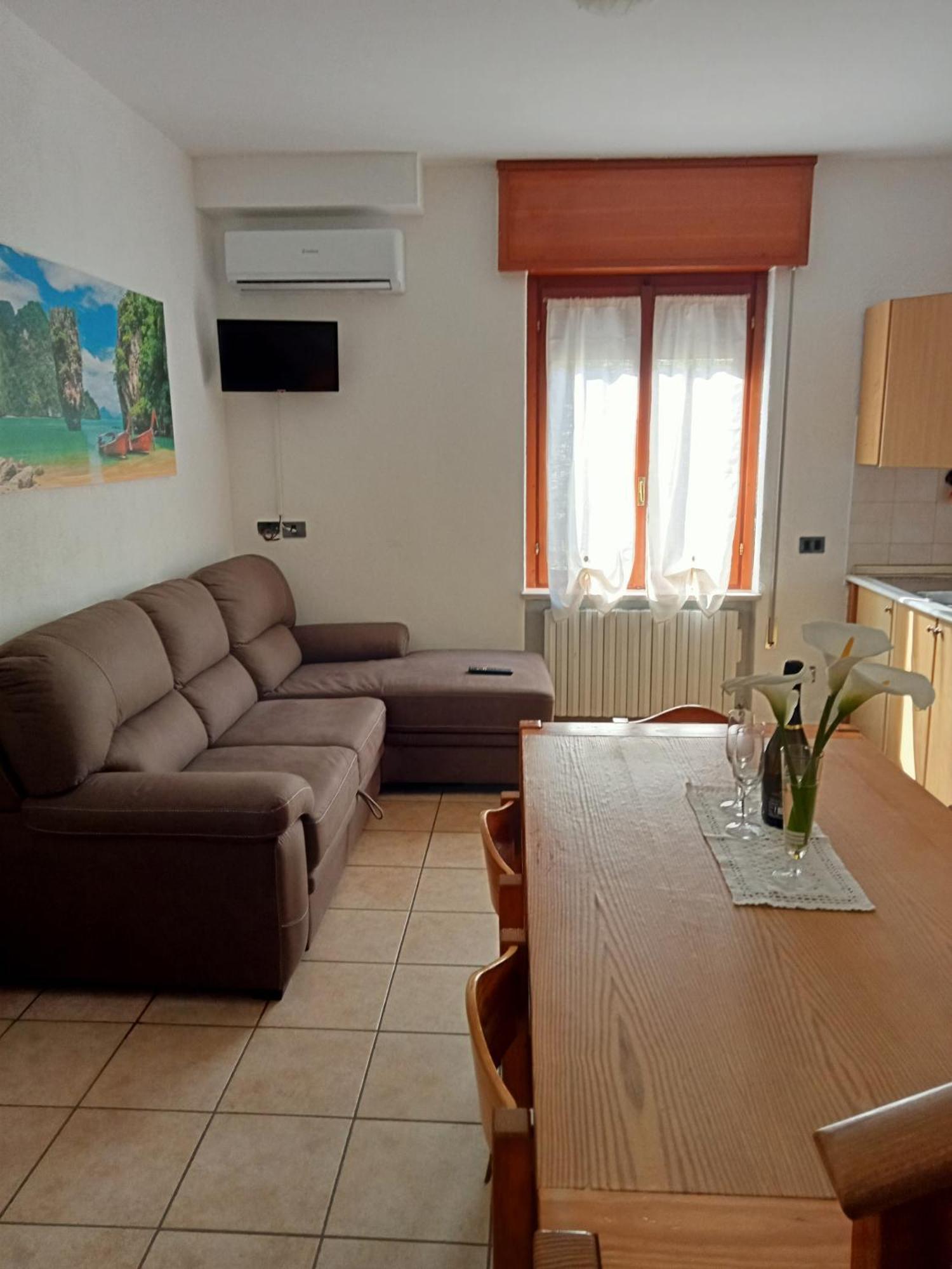 Perla House Apartment Abbadia Lariana Luaran gambar